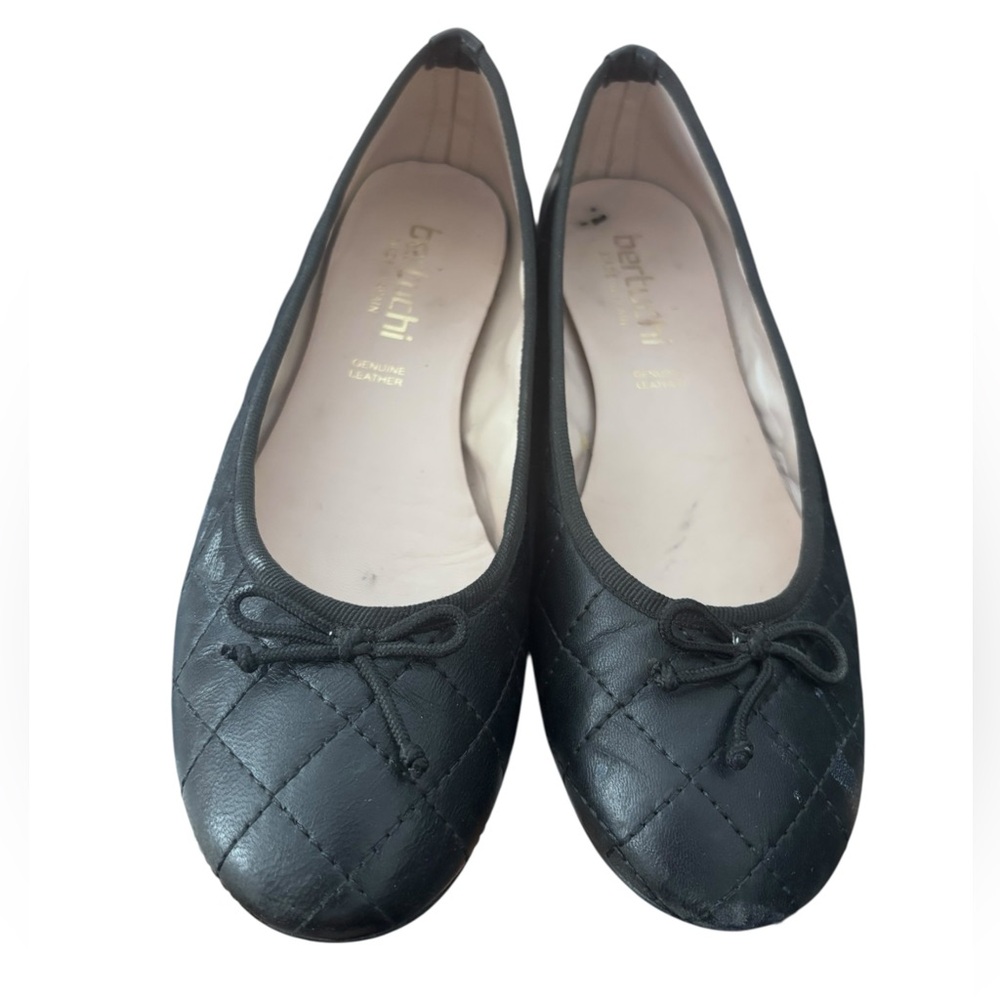 Bertuchi black quilted leather ballet flats|made in Spain